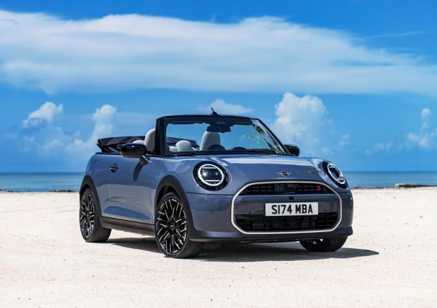 Production of new MINI Convertible returns to Plant Oxford
