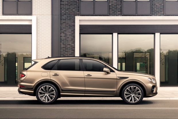 Bentley Bentayga goes hybrid