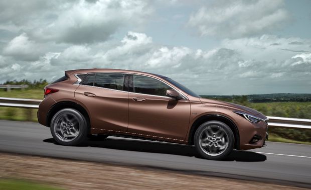 Infiniti Q30: a new type of premium campact 