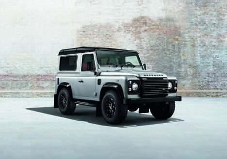 Land Rover to introduce Black Pack and Silver Pack for Defender at Geneva