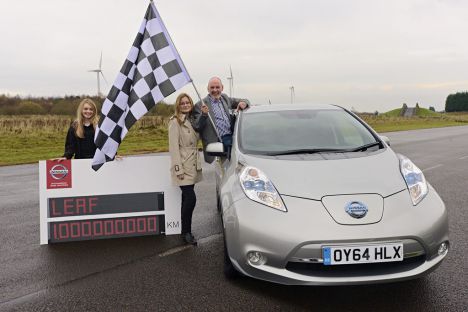 Nissan says "thanks a billion" to Leaf owners! 