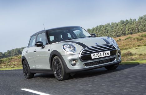 MINI races into 2015 with record breaking Q1 sales