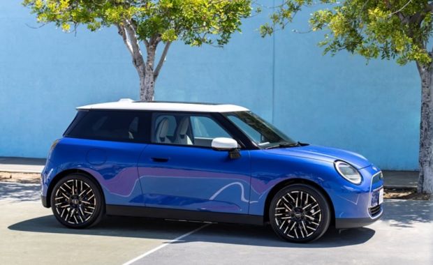 MINI Plant Oxford goes Electric with £600m investment