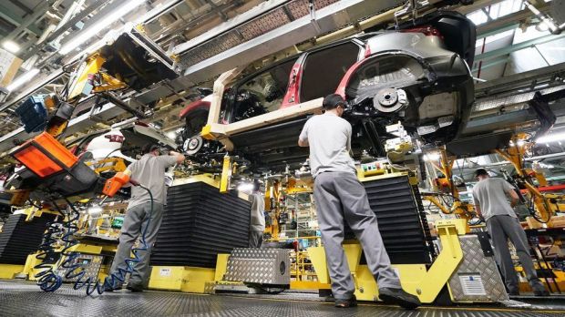 Nissan to create thousands of UK jobs in battery investment