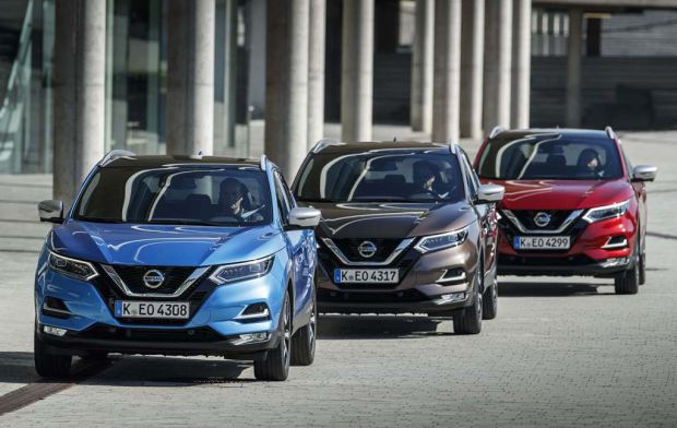 Best-selling Nissan Qashqai presented with special accolade 