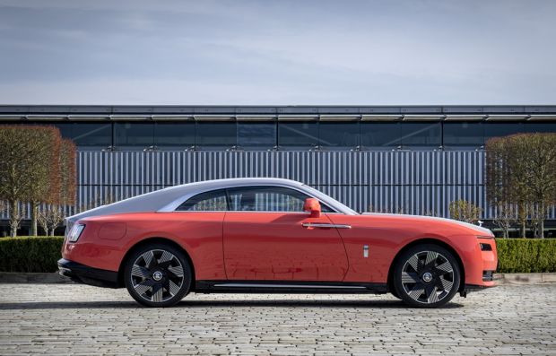 Rolls-Royce unveils ‘Spirit of Expression’ Bespoke commissions
