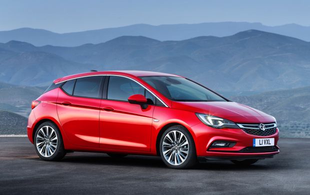 Ellesmere Port's new Astra wins European Car of the Year 2016