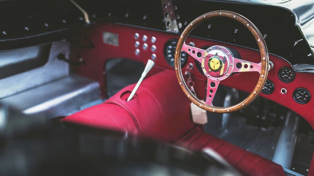 Lister Knobbly Road Legal