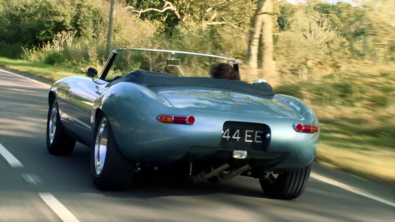 Eagle E-type Spyder GT - On the road